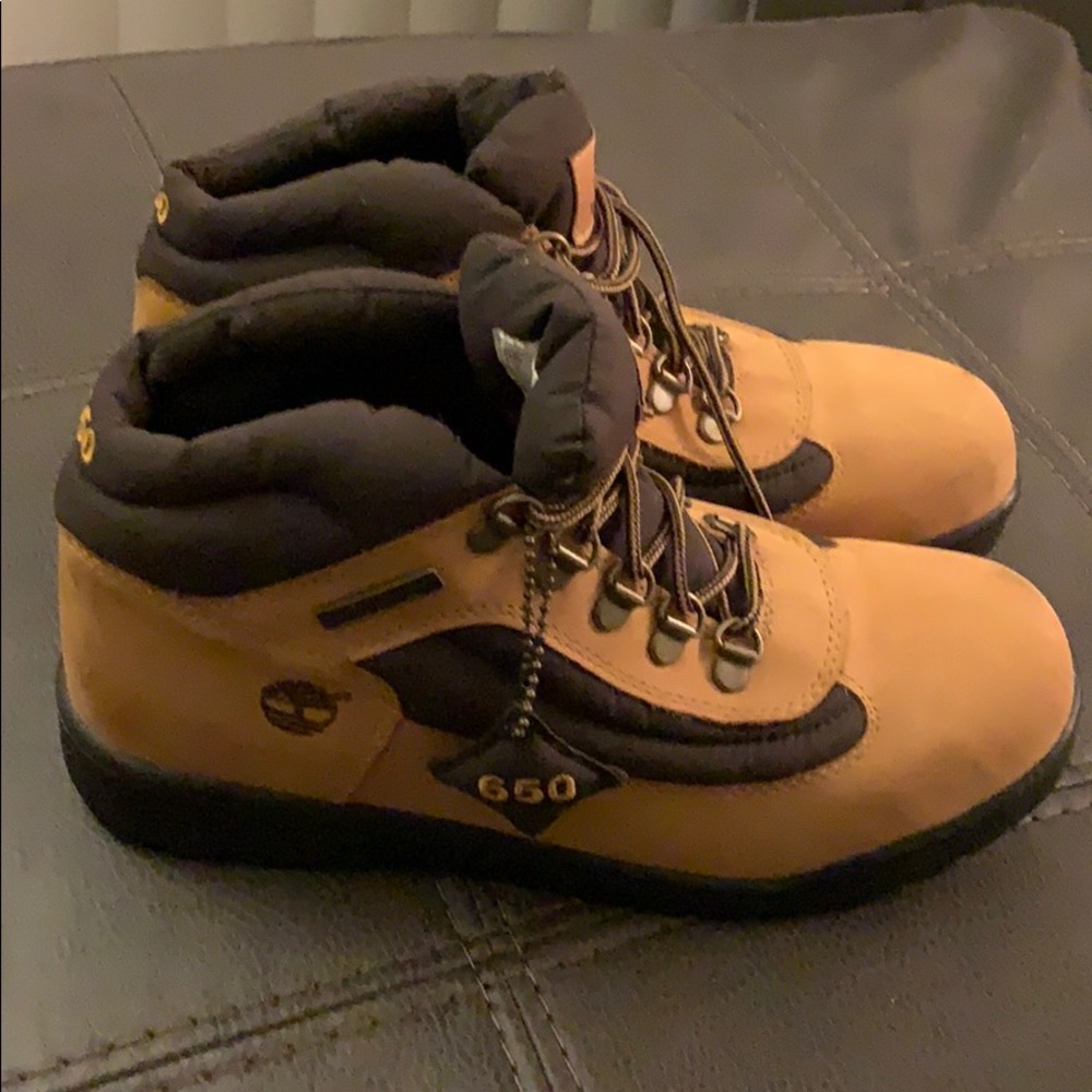 Timberlands Boots (650’s)